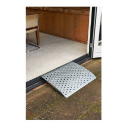 SecuCare Plus type 3 Drempelhulp 78x5-15 cm - staal