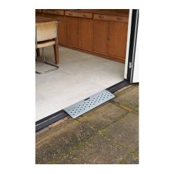 SecuCare Plus type 1 Drempelhulp 78x0-3 cm - staal